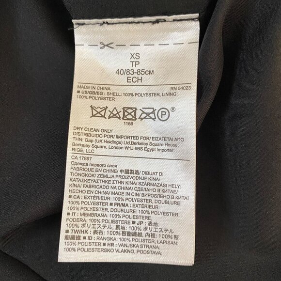 Banana Republic Pleated Chiffon Cami Sz XS Black Goth Romantic Feminine - Picture 11 of 12